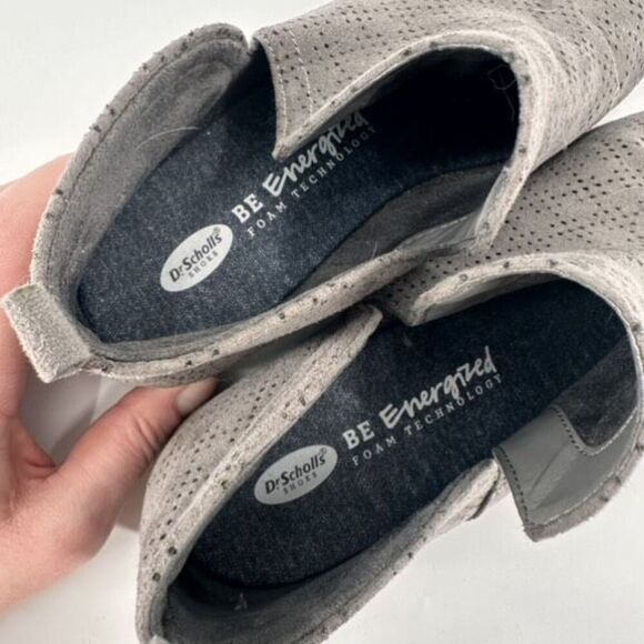 Dr. Scholl’s Gray Faux Suede Ankle Boots Booties Cutout Perforated Size 8M‎ - Picture 8 of 9